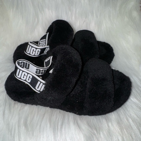 UGG Black Fluffy Sandals - Picture 5 of 7